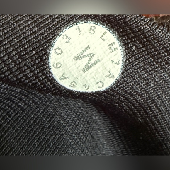 Lululemon Pace Breaker Short Linerless 7" Updated Shadow Play Red Multi Size M - Picture 5 of 9